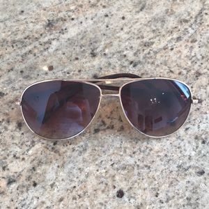 Steve Madden sunglasses 😎